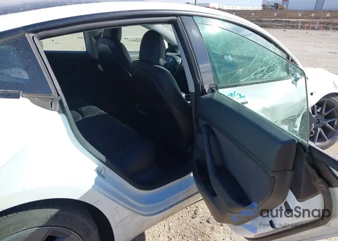 2021 Tesla Model 3 Long Range Dual Motor All-Wheel Drive из США, поврежденный, VIN 5YJ3E1EB0MF992792